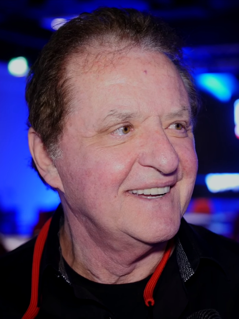 Pierre Neuville seated at a live poker event in 2016